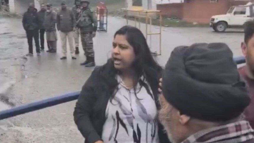 ‘देश-के-जवान-भाई,-मुझे-माफ-कर-दो’,-‘we-are-gen-z’-कहने-वाली-पर्यटक-ने-मांगी-माफी
