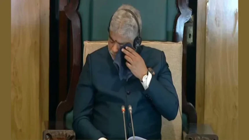तेलंगाना विधानसभा में रो पड़े स्पीकर गड्डम प्रसाद, CM रेवंत ने बताया ‘काला दिन’; BRS के दो MLC गिरफ्तार - Apex News India तेलंगाना विधानसभा में रो पड़े स्पीकर गड्डम प्रसाद, CM रेवंत ने बताया ‘काला दिन’; BRS के दो MLC गिरफ्तार