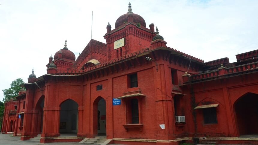 बरेली कॉलेज में वाहन पार्किंग पर सख्ती, संशोधित आदेश रद्द; 10 सितंबर वाला पुराना आदेश फिर लागू - Apex News India बरेली कॉलेज में वाहन पार्किंग पर सख्ती, संशोधित आदेश रद्द; 10 सितंबर वाला पुराना आदेश फिर लागू