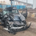 मुंबई: कोस्टल रोड पर तेज रफ्तार BMW पुल से गिरी, तीन दोस्तों की मौत, एक गंभीर
