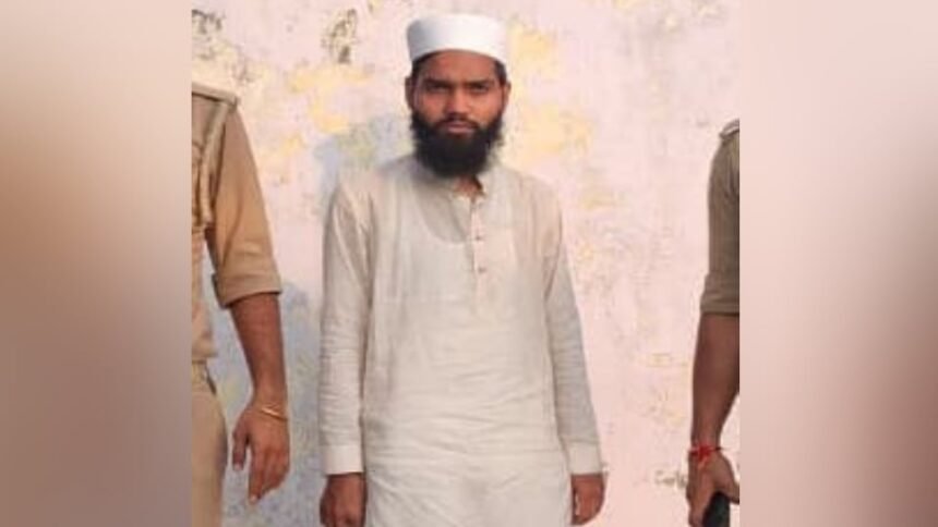 नजीबाबाद: तेज आवाज में अजान पर मोअज्जन जेल भेजा गया, शहर काजी ने उठाए सवाल