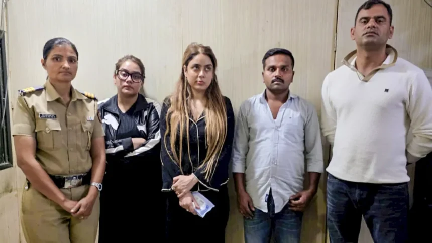 श्रद्धा दुबे का बैंक खाता फ्रीज, शिवा शर्मा केस में पूछताछ जारी