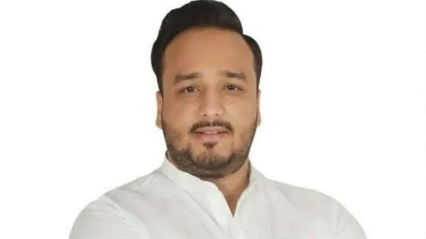 जीशान सिद्दीकी बने मुंबई एनसीपी अध्यक्ष, उमेश पाटिल राष्ट्रीय मुख्य प्रवक्ता - Apex News India जीशान सिद्दीकी बने मुंबई एनसीपी अध्यक्ष, उमेश पाटिल राष्ट्रीय मुख्य प्रवक्ता
